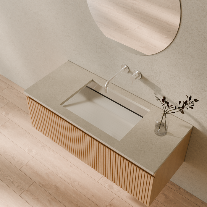 Badeloft render 2026 | ES-UB-04-L | Brushed Steel | Stainless_Steel__Camera_Angle_2.png