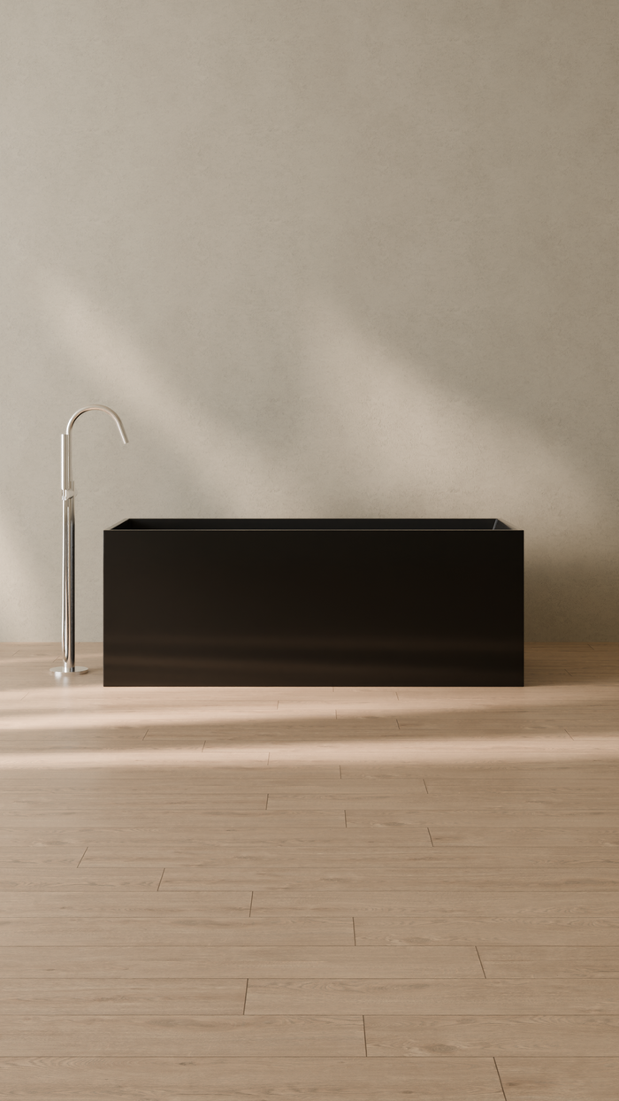 Badeloft details portrait 2026 | BW-06-L | Black | Bathtub_Glossy_Black__Camera_Angle_1.png