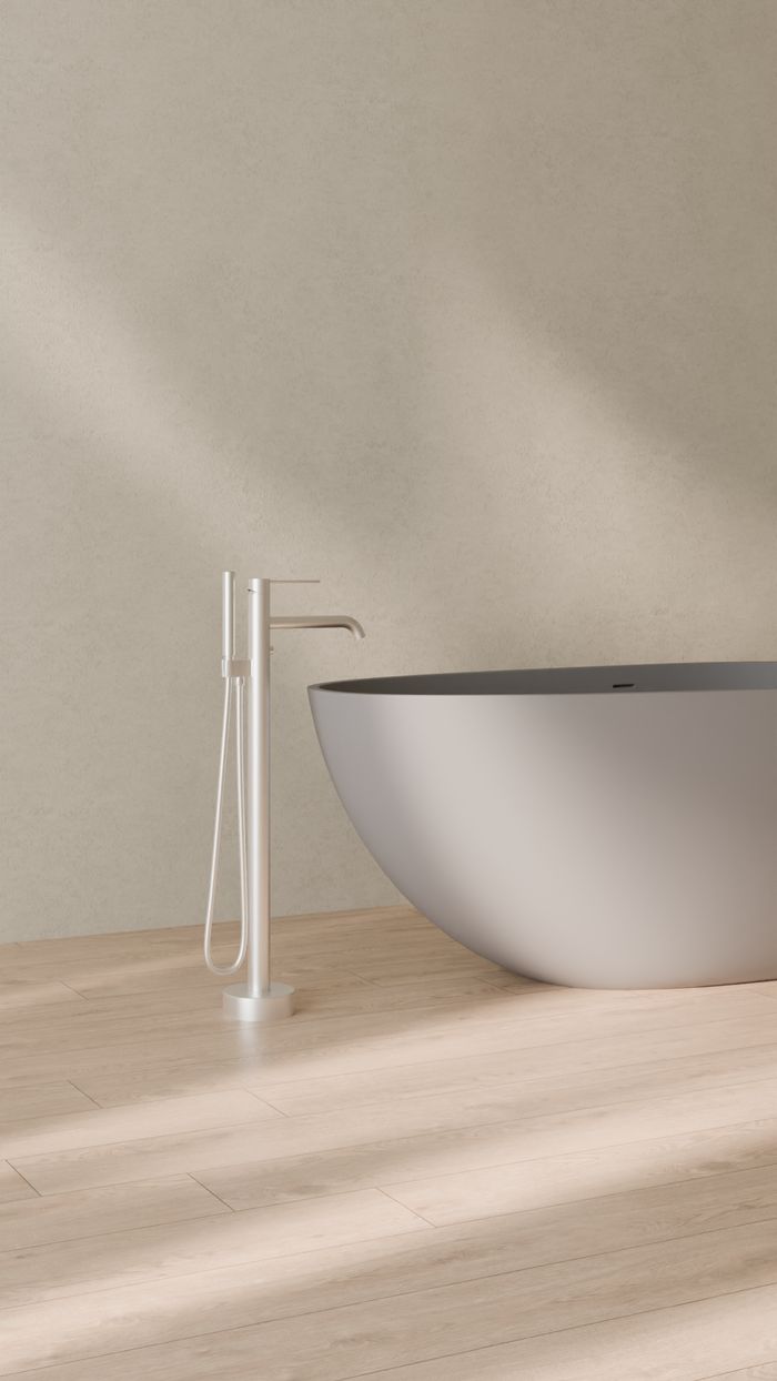 Badeloft details portrait 2026 | AT-04 | Brushed Steel | Brushed_Steel__Camera_Angle_3.png