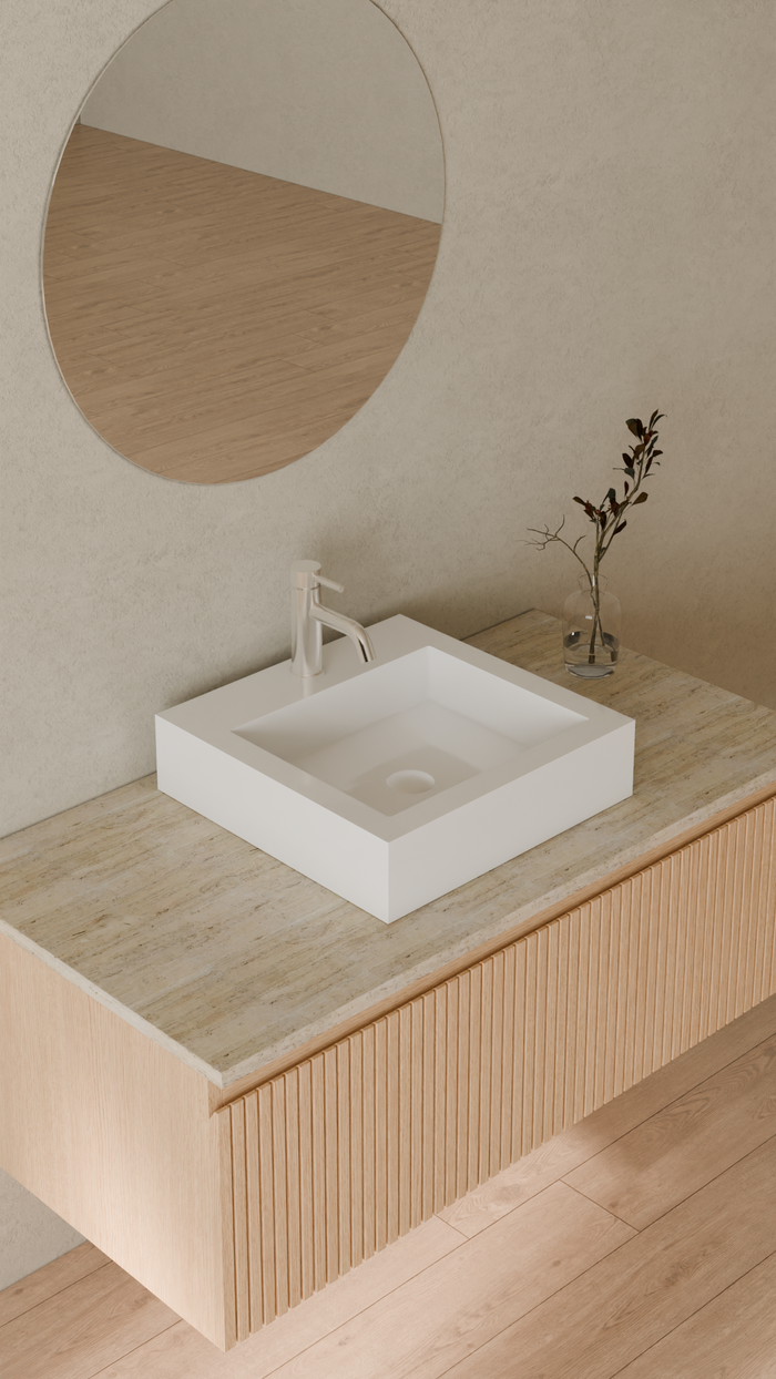 Badeloft details portrait 2026 | WB-05-S | White | Sink_Glossy_White__Camera_Angle_4.png