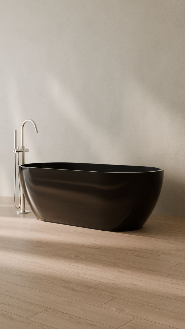 Badeloft details portrait 2026 | BW-02-M | Black | Bathtub_Glossy_Black__Camera_Angle_3.png