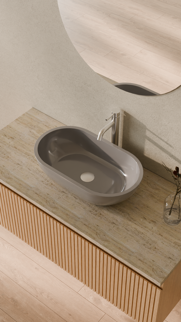 Badeloft details portrait 2026 | WB-02 | Grey | Sink_Glossy_Grey__Camera_Angle_2.png