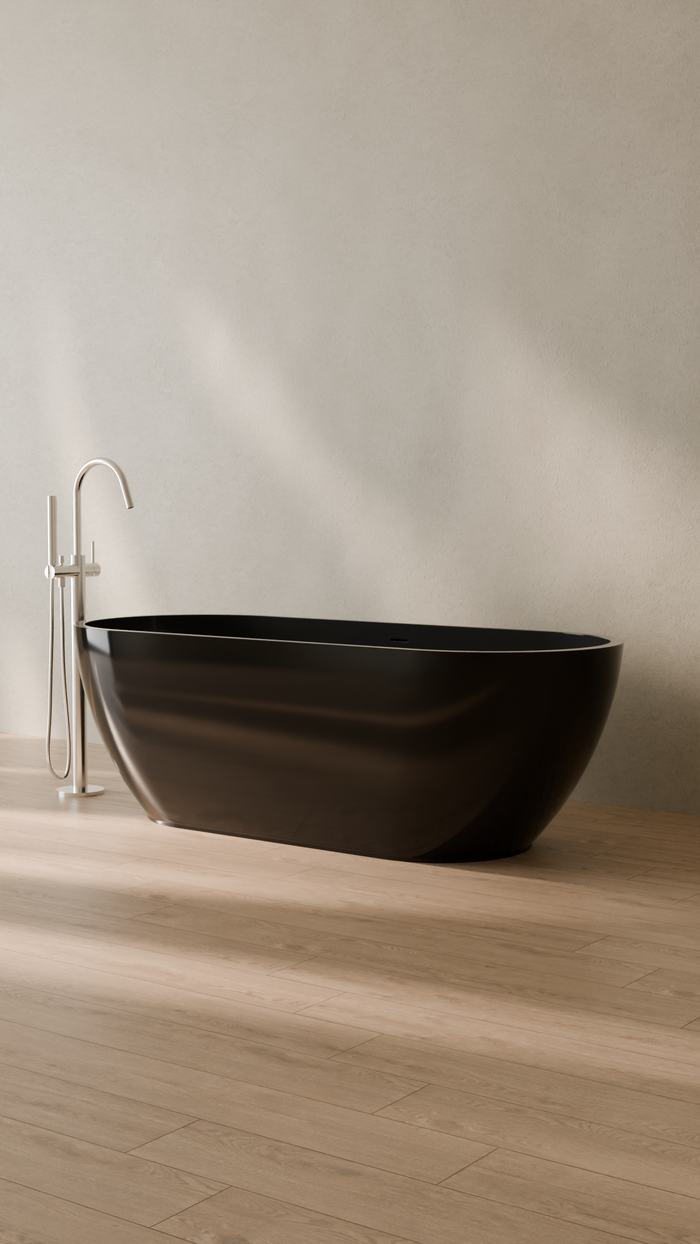 Badeloft details portrait 2026 | BW-02-L | Black | Bathtub_Glossy_Black__Camera_Angle_3.png