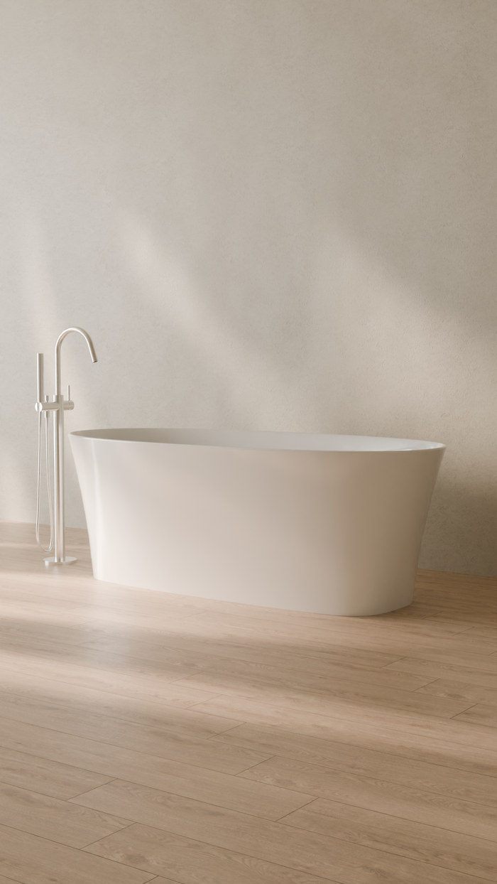 Badeloft details portrait 2026 | BW-12 | White | Bathtub_Glossy_White__Camera_Angle_3.png