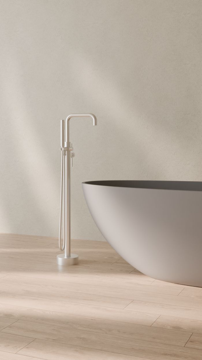 Badeloft details portrait 2026 | AT-02 | Brushed Steel | Brushed_Steel__Camera_Angle_2.png
