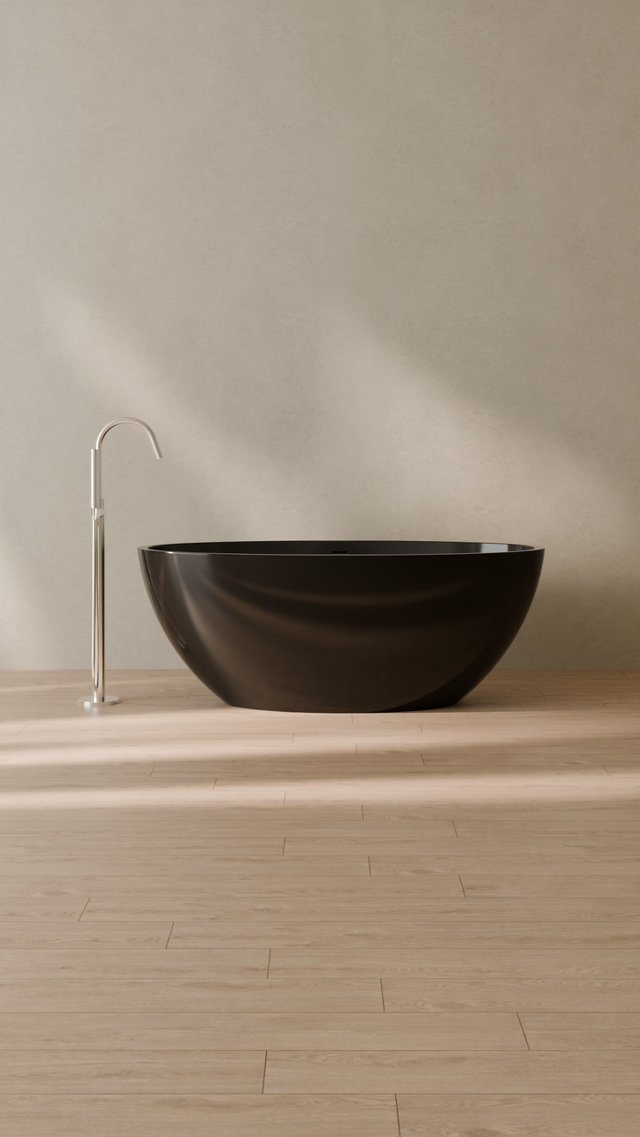 Badeloft details portrait 2026 | BW-04-L | Black | Bathtub_Glossy_Black__Camera_Angle_1.png