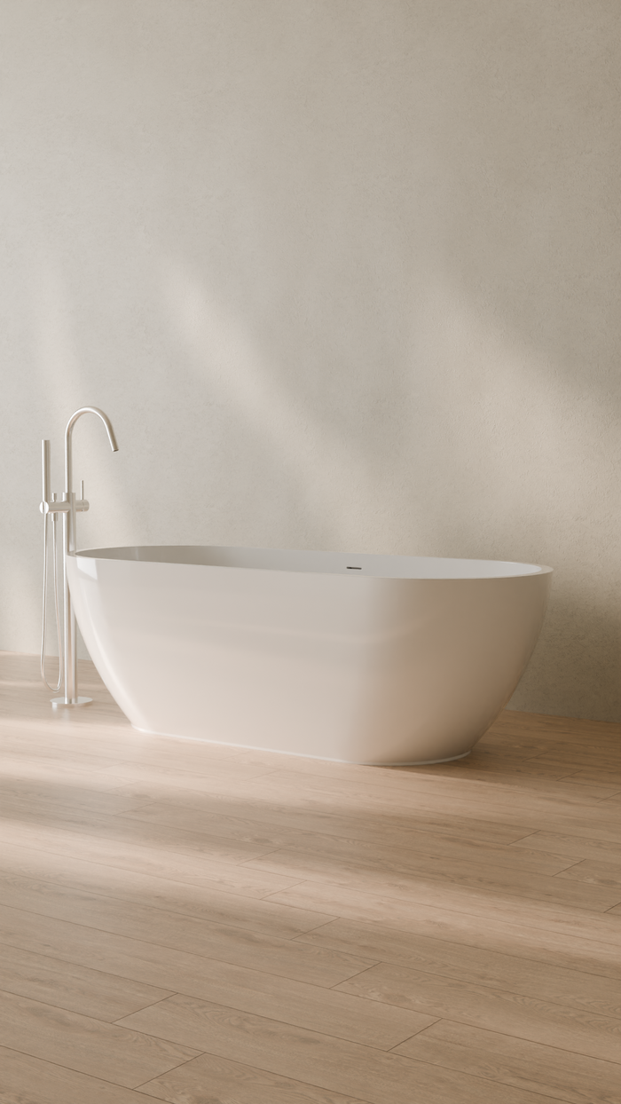 Badeloft details portrait 2026 | BW-02-L | White | Bathtub_Glossy_White__Camera_Angle_3.png