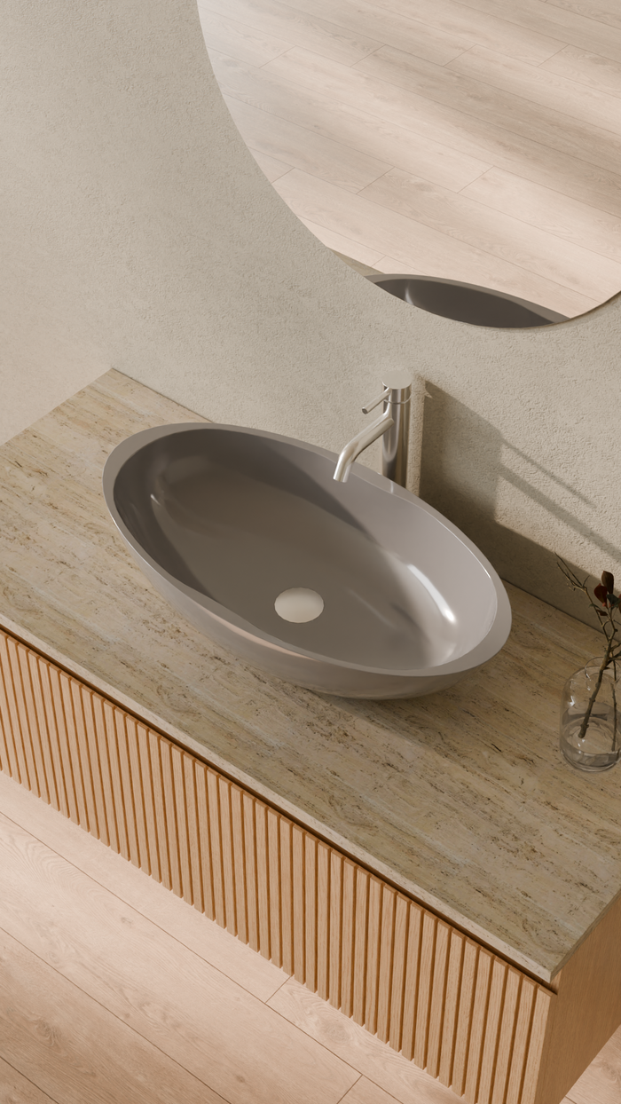 Badeloft details portrait 2026 | WB-04 | Grey | Sink_Glossy_Grey__Camera_Angle_2.png