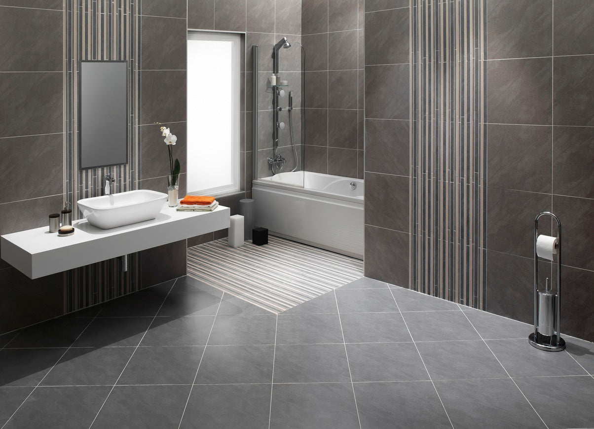 Bathroom Tile Trends 2026: What’s Worth It, What Will Date Your Space, and What Changes When Y