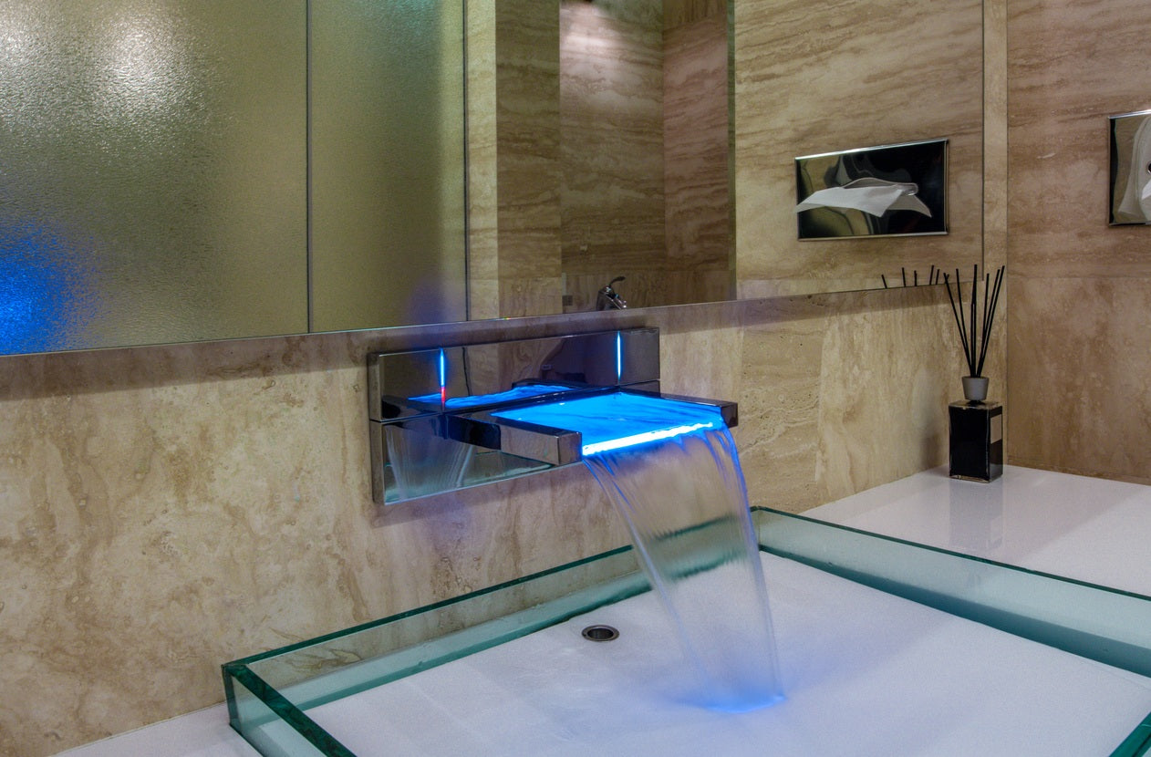 The Pros and Cons of Waterfall Bathroom Faucets – An Indepth Look Before You Buy