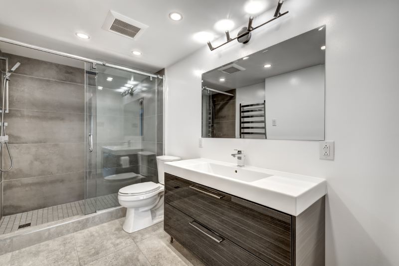 A Guide to Full, Three-Quarter, and Half Bathrooms: Sizes, Layouts, and Design Planning