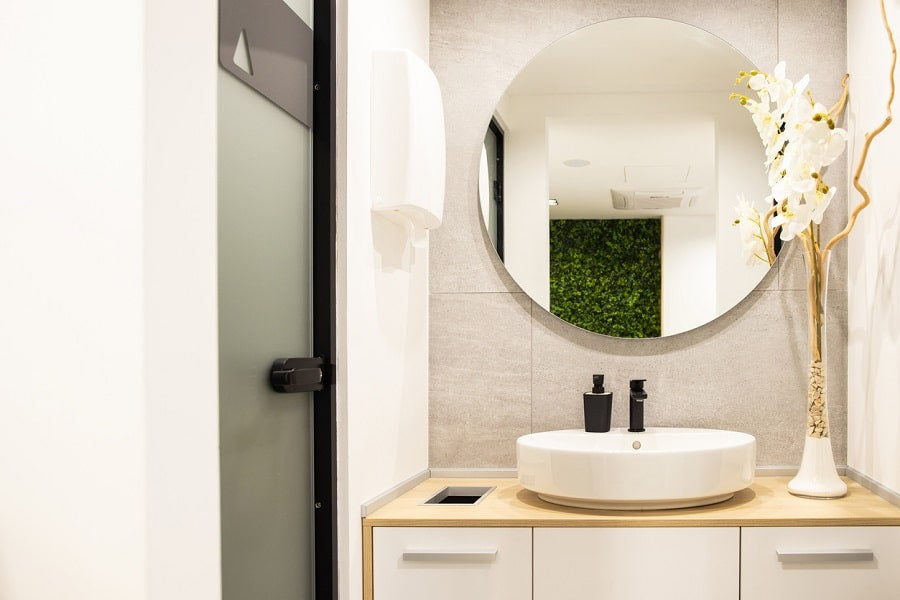 How to Choose The Best Bathroom Countertop in 2024