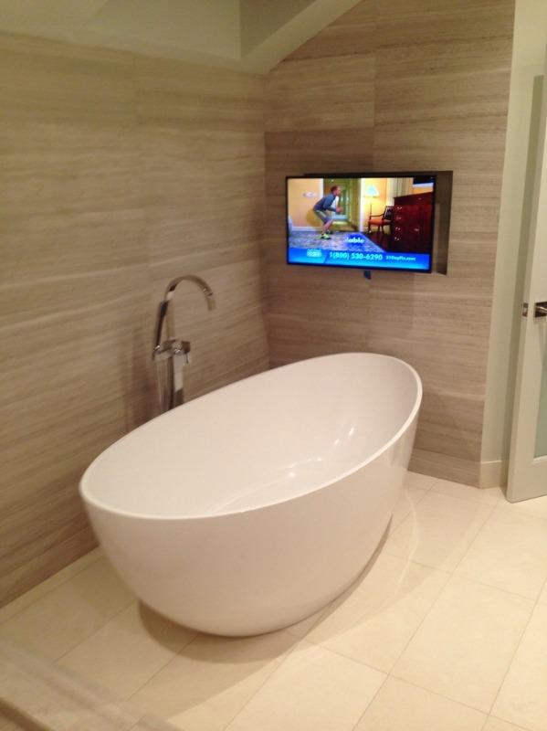 Badeloft customer photo for BW-04 bathtub, image 45