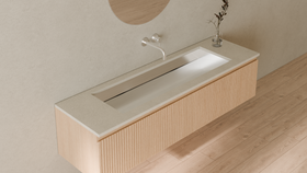 Badeloft render 2026 | ES-UB-04-XL | Brushed Steel | Stainless_Steel__Camera_Angle_4_Ver_2.png