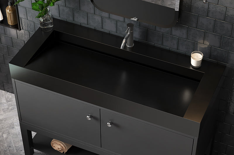 WT-04-C-BLK