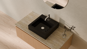 Badeloft render 2026 | WB-05-S | Black | Sink_Glossy_Black__Camera_Angle_2.png