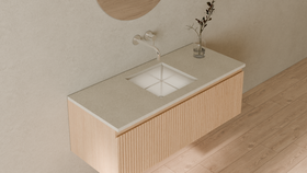 Badeloft render 2026 | ES-UB-02 | Brushed Steel | Stainless_Steel__Camera_Angle_4.png