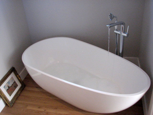 Badeloft customer photo for BW-01 bathtub, image 1