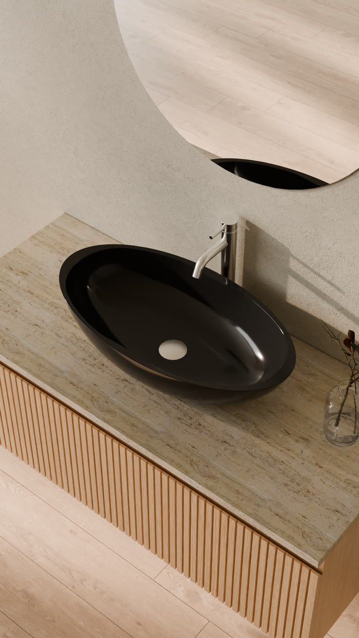 Badeloft details portrait 2026 | WB-04 | Black | Sink_Glossy_Black__Camera_Angle_2.png