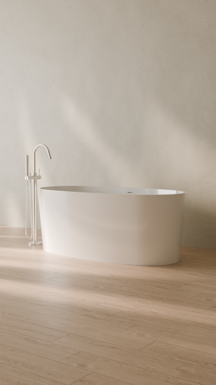 Badeloft details portrait 2026 | BW-08 | White | Bathtub_Glossy_White__Camera_Angle_3.png