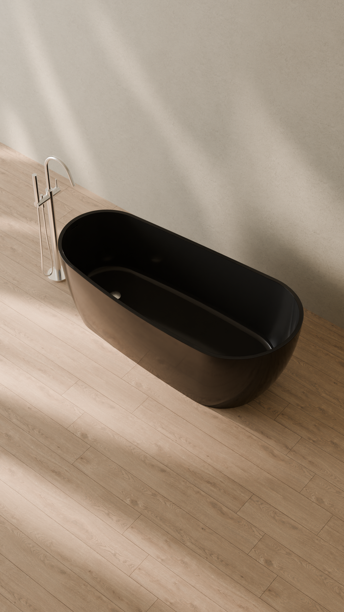 Badeloft details portrait 2026 | BW-09 | Black | Bathtub_Glossy_Black__Camera_Angle_2.png