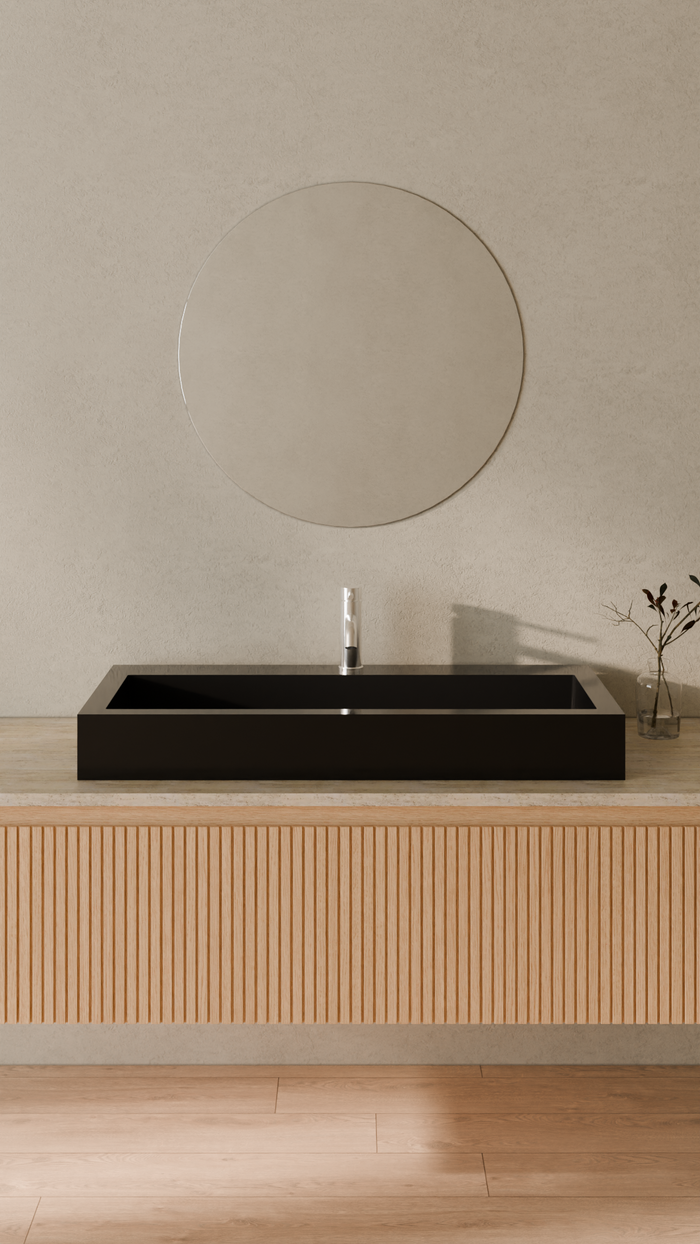 Badeloft details portrait 2026 | WB-05-XL | Black | Sink_Glossy_Black__Camera_Angle_1.png