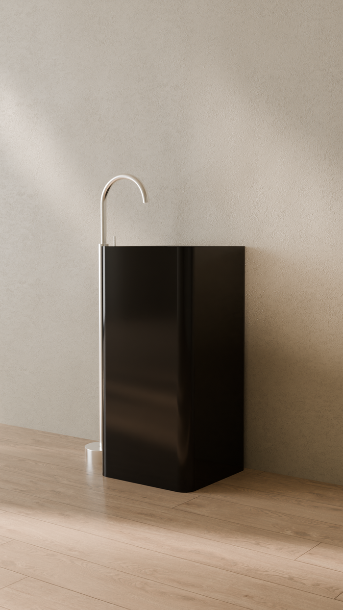 Badeloft details portrait 2026 | SB-01 | Black | Sink_Glossy_Black__Camera_Angle_3.png
