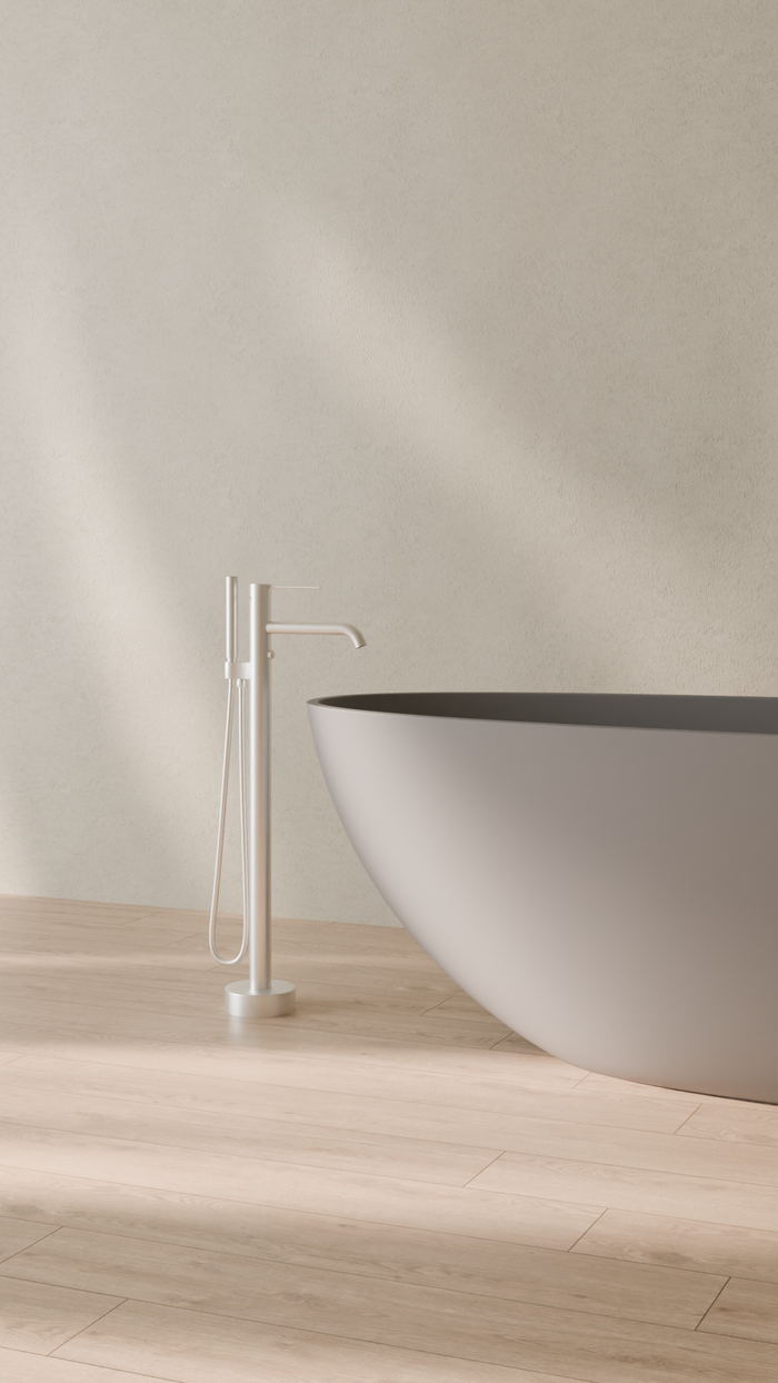 Badeloft details portrait 2026 | AT-04 | Brushed Steel | Brushed_Steel__Camera_Angle_2.png