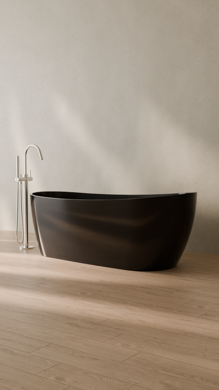 Badeloft details portrait 2026 | BW-09 | Black | Bathtub_Glossy_Black__Camera_Angle_3.png