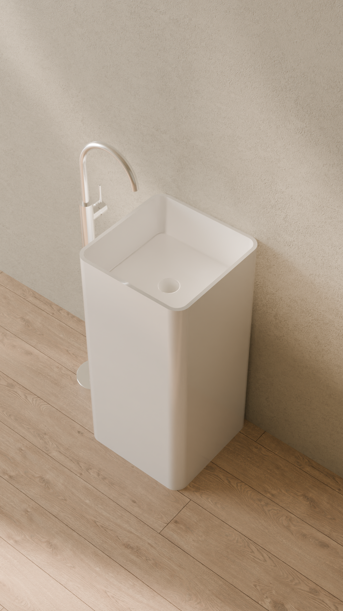 Badeloft details portrait 2026 | SB-01 | White | Sink_Glossy_White__Camera_Angle_2.png