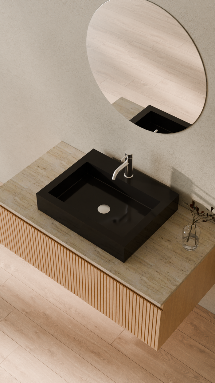 Badeloft details portrait 2026 | WB-05-M | Black | Sink_Glossy_Black__Camera_Angle_2.png