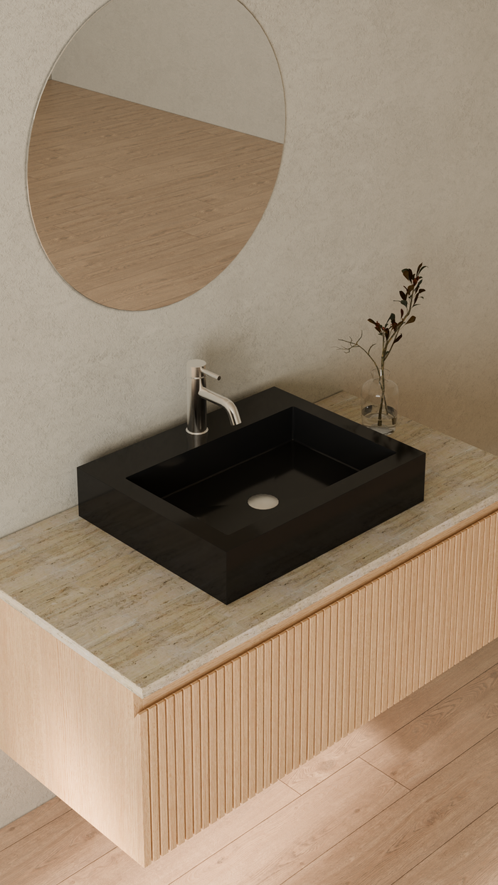 Badeloft details portrait 2026 | WB-05-M | Black | Sink_Glossy_Black__Camera_Angle_4.png