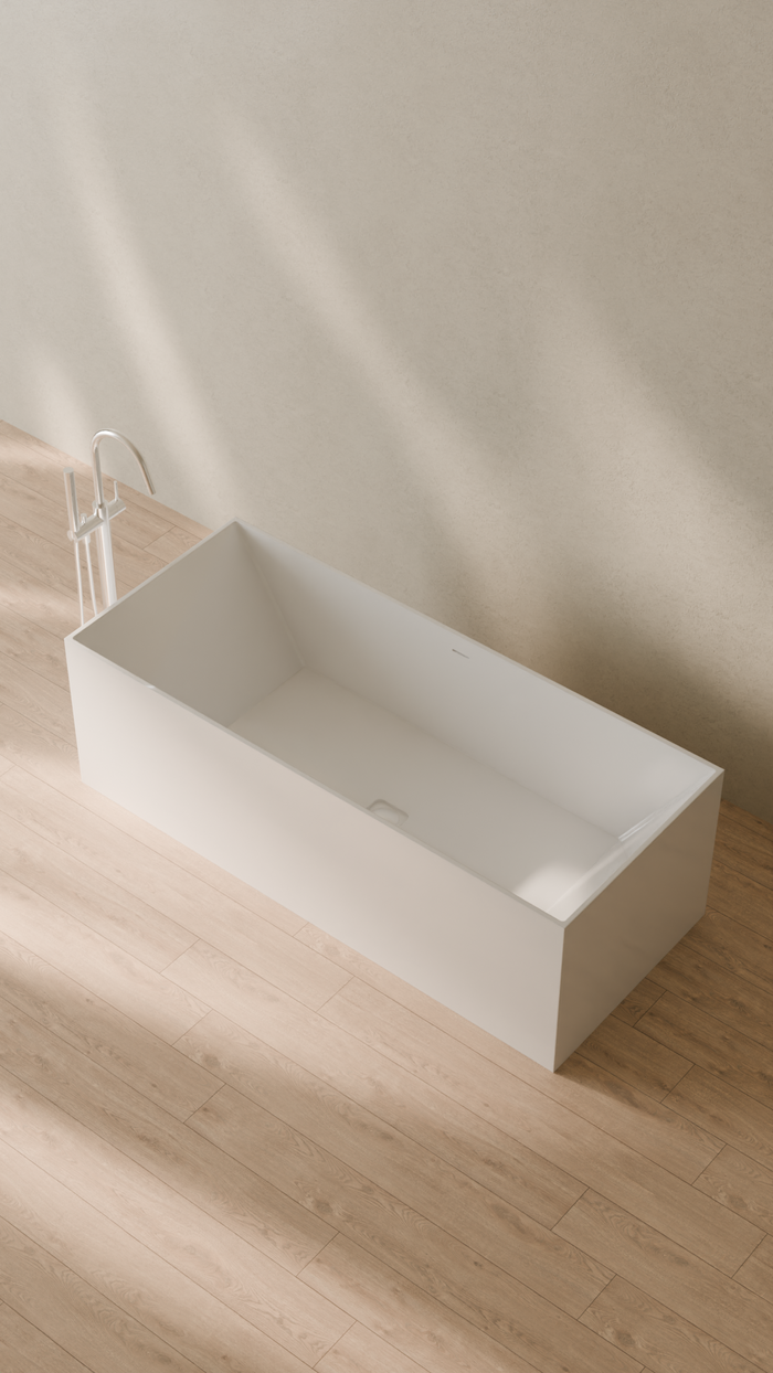 Badeloft details portrait 2026 | BW-07 | White | Bathtub_Glossy_White__Camera_Angle_2.png