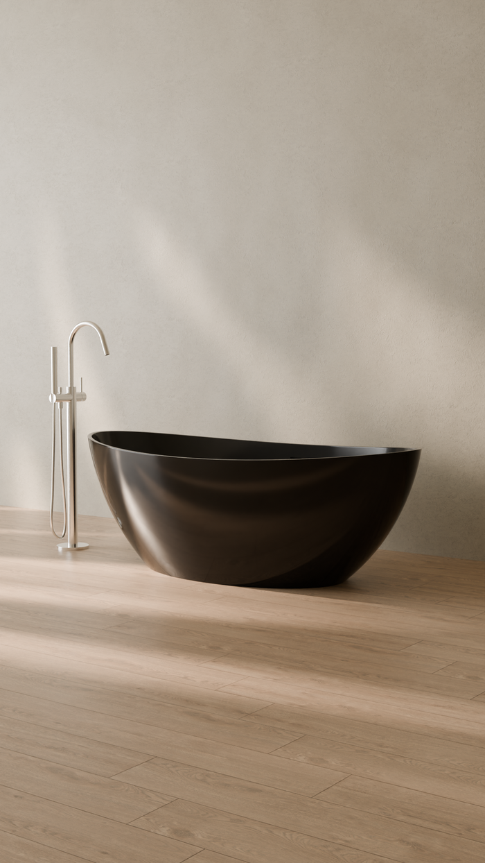 Badeloft details portrait 2026 | BW-03-M | Black | Bathtub_Glossy_Black__Camera_Angle_3.png