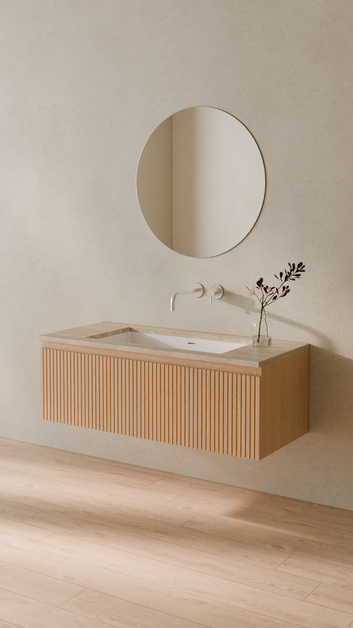 Badeloft details portrait 2026 | UB-05-L | White | Sink_Glossy_White__Camera_Angle_3.png