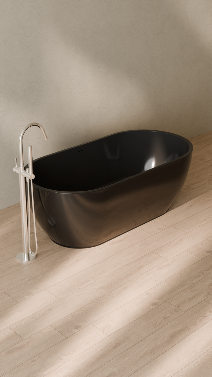 Badeloft details portrait 2026 | BW-02-M | Black | Bathtub_Glossy_Black__Camera_Angle_4.png