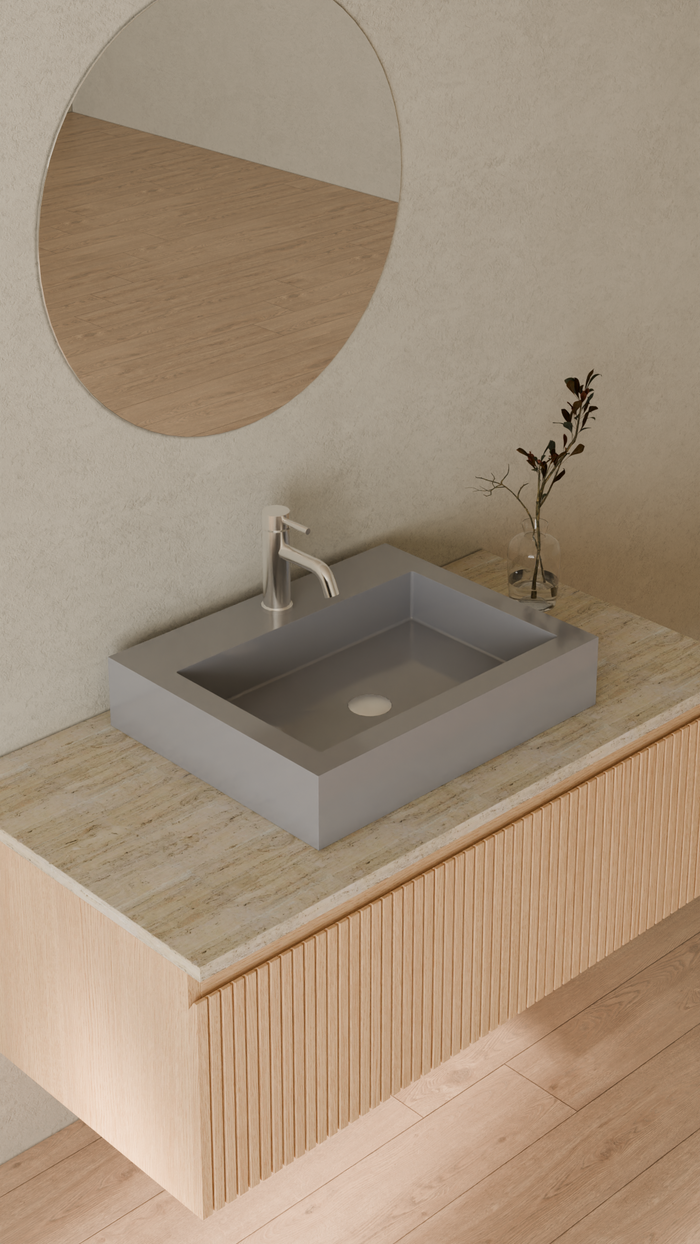 Badeloft details portrait 2026 | WB-05-M | Grey | Sink_Glossy_Grey__Camera_Angle_4.png
